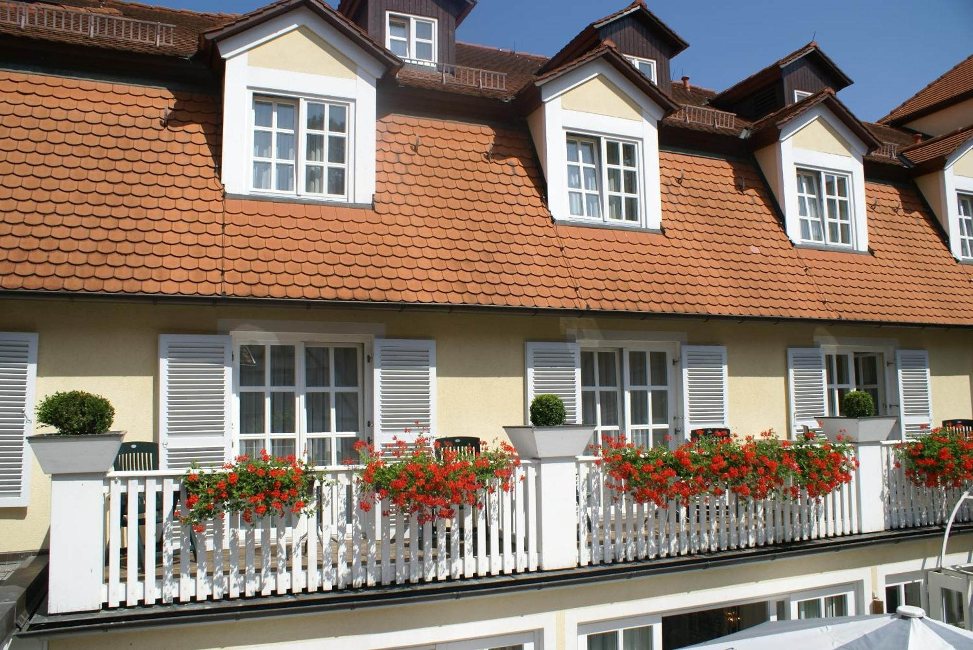 Arvena Reichsstadt Hotel Bad Windsheim Esterno foto
